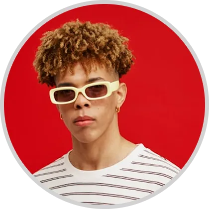 Artisanal Ice Cream Made Daily Image of artisanal gelato made fresh daily at Topping Circus Barcelona, authored by Topping Circus & featured by http://toppingcircus.com/